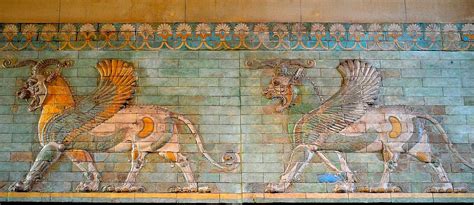 What Does Animal Combat Symbolize in Persian Art? A Deeper Insight